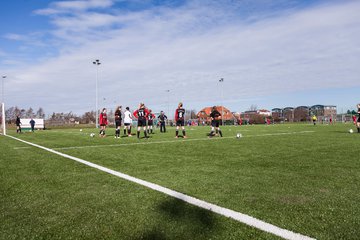 Bild 59 - B-Juniorinnen SG Weststeinburg/Bei - SV Fisia 03 : Ergebnis: 1:2